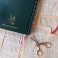 PLANNER OWOCE LEŚNE MATKA BOSKA JAGODNA TYŁ.JPG